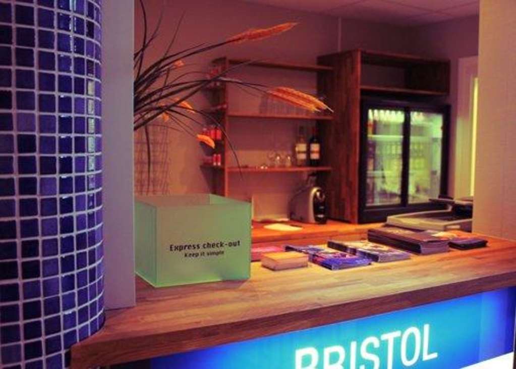 Clarion Collection Hotel Bristol Arvika Esterno foto